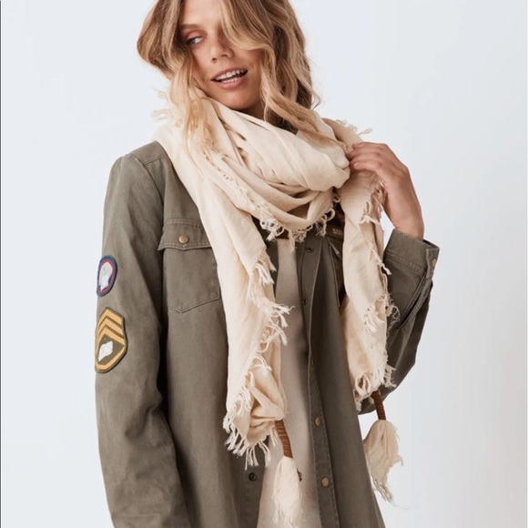 Spell & The Gypsy Collective Hanalei Travel Scarf - Picture 3 of 7